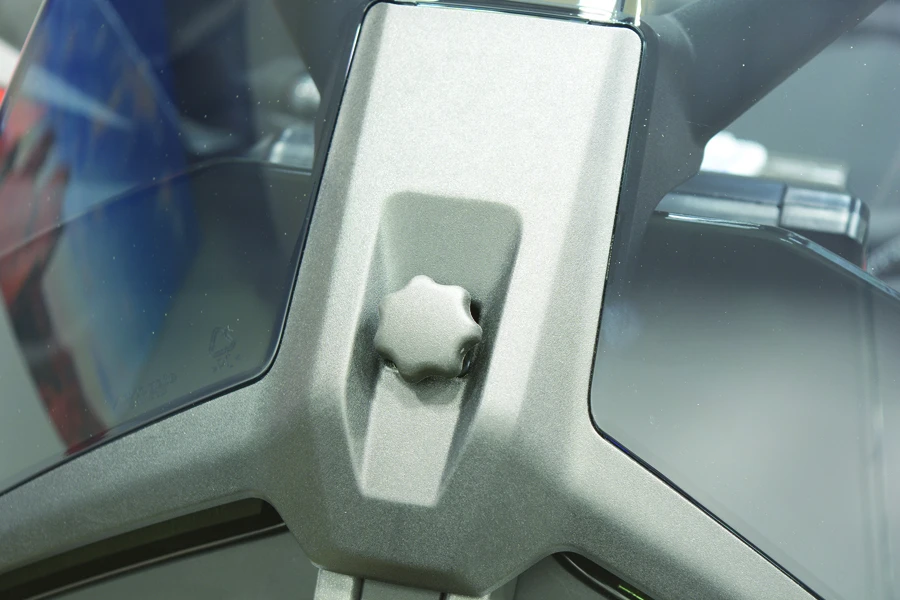 ROTTWEILER PERFORMANCE - KTM 390/790 ADVENTURE WINDSCREEN ADJUSTMENT KNOB 4 ROTTWEILER PERFORMANCE - KTM 390/790 ADVENTURE WINDSCREEN ADJUSTMENT KNOB - Image 2