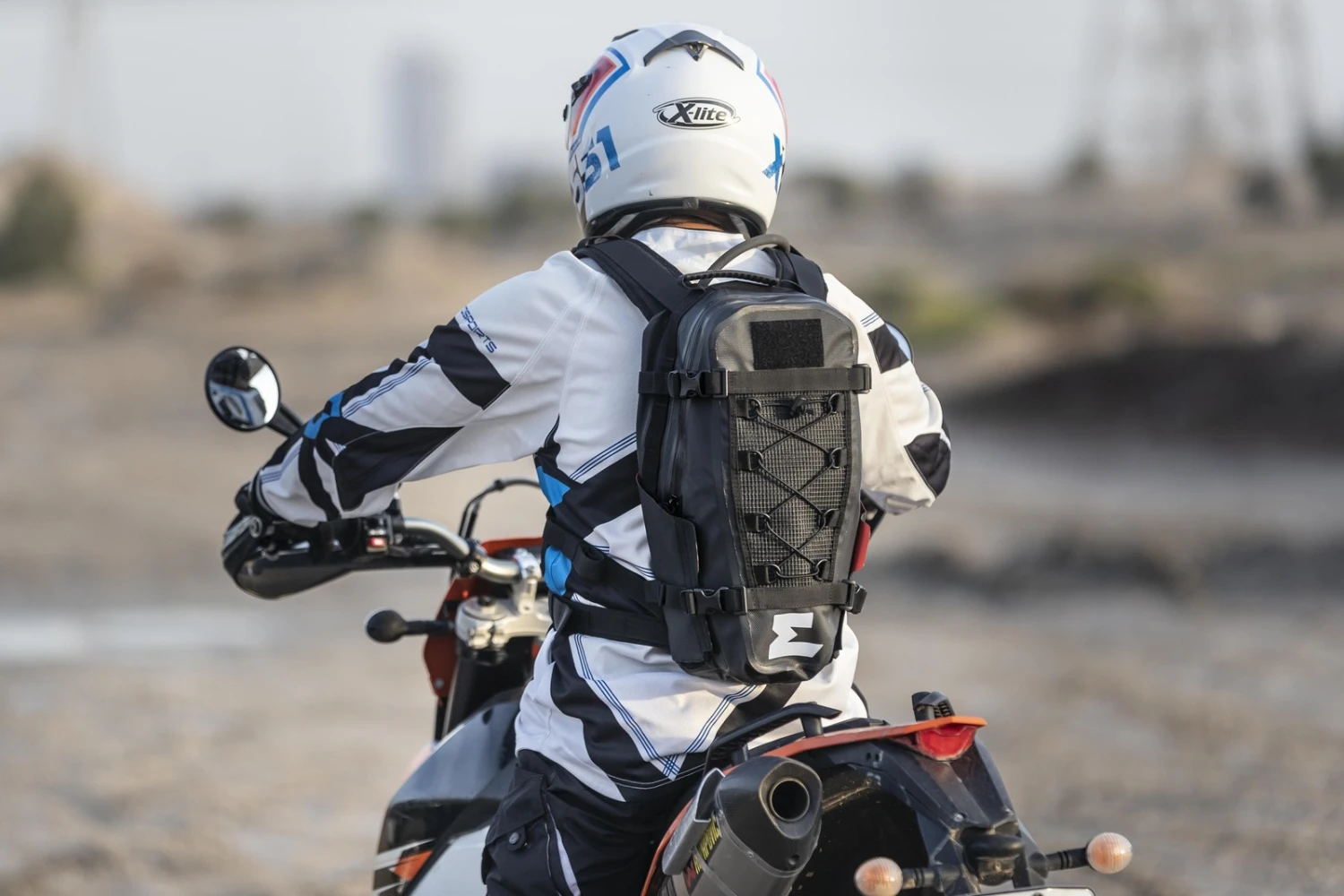 Enduristan Motorcycle Hurricane 15 Backpack 9 Enduristan Motorcycle Hurricane 15 Backpack - Image 7